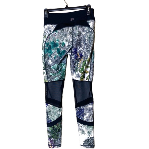 Calla by Carrie Underwood Limited Edition Leggings  Floral Fleuria Size Small - Picture 3 of 9